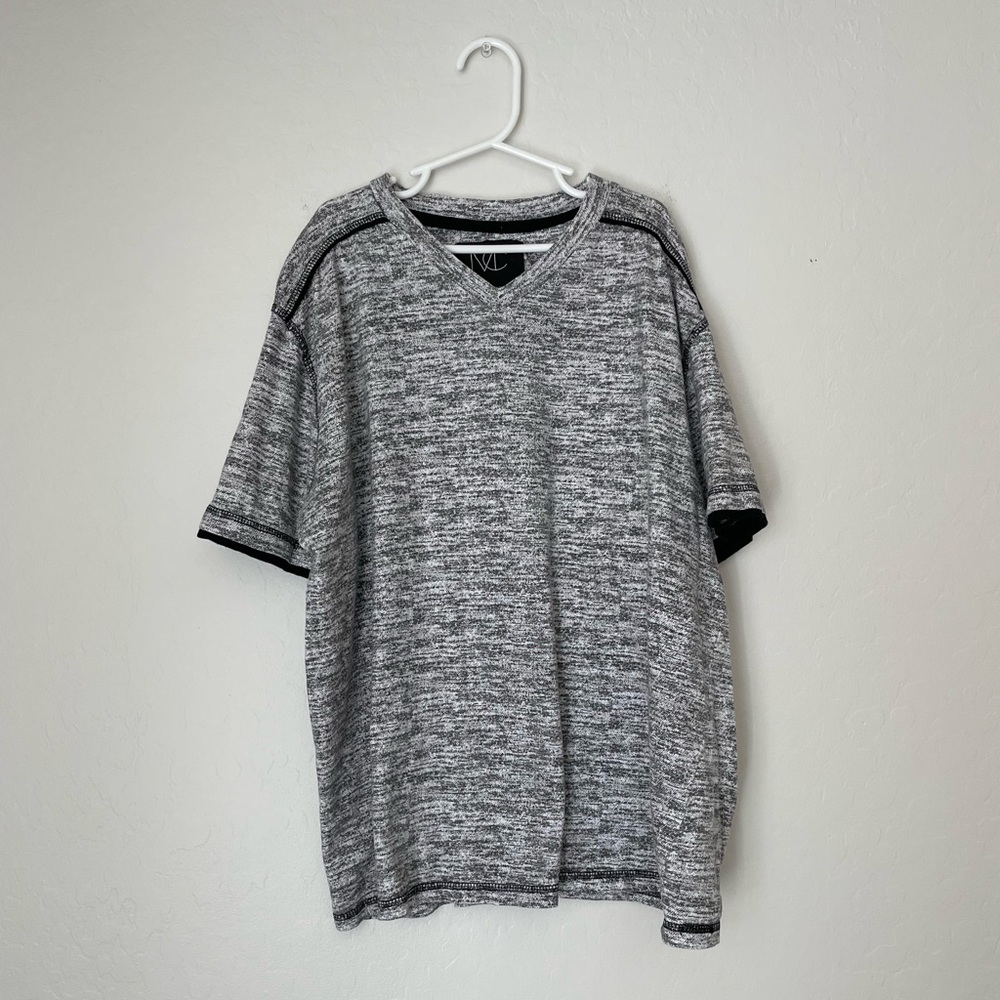 ✨SOLD✨Modern Culture Boys Shirt Size Large